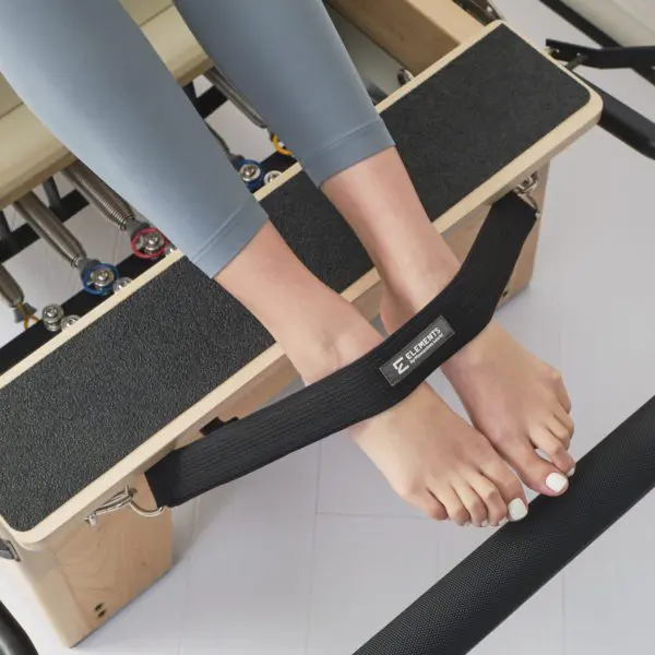 Safety foot strap for Reformer black