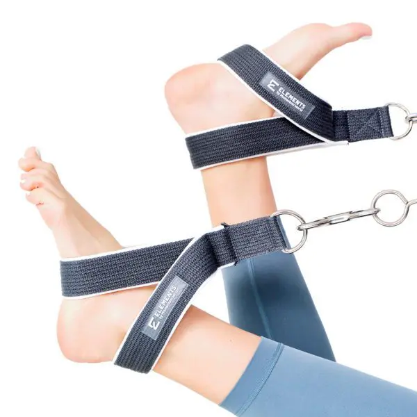 ELEMENTS Small Double Loop Straps, in use, grey with white neoprene lining