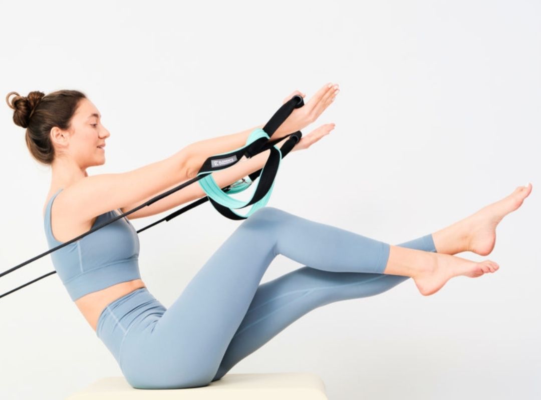 ELEMENTS Pilates Loop and Roll Cotton Turquoise in use